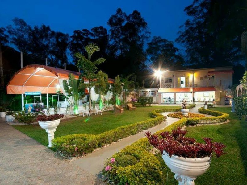Comercial à venda Vila Santo Antônio com 220m² e  quartos por R$ 1.190.000 - 1903740713-img-20171030-wa0016.jpg
