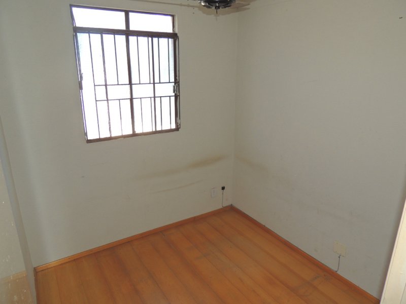 Apartamento à venda Parque Jamaica com 53m² e 3 quartos por R$ 104.500 - 1622529994-img-20170830-wa0006.jpg