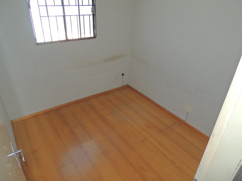 Apartamento à venda Parque Jamaica com 53m² e 3 quartos por R$ 104.500 - 71130300-img-20170830-wa0008.jpg