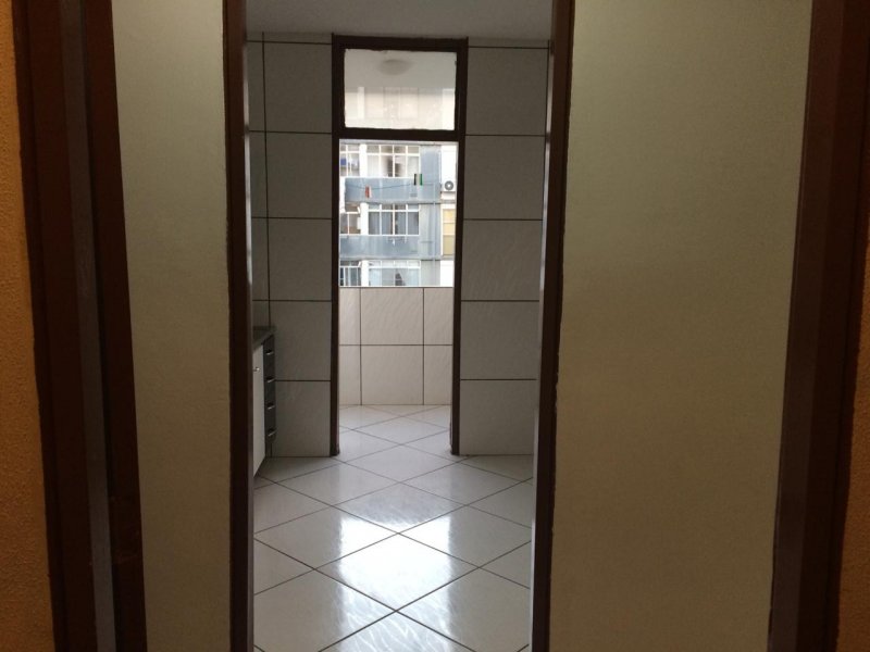 Apartamento à venda Humaitá com 57m² e 1 quarto por R$ 110.000 - 434162440-img-20181117-wa0177.jpg