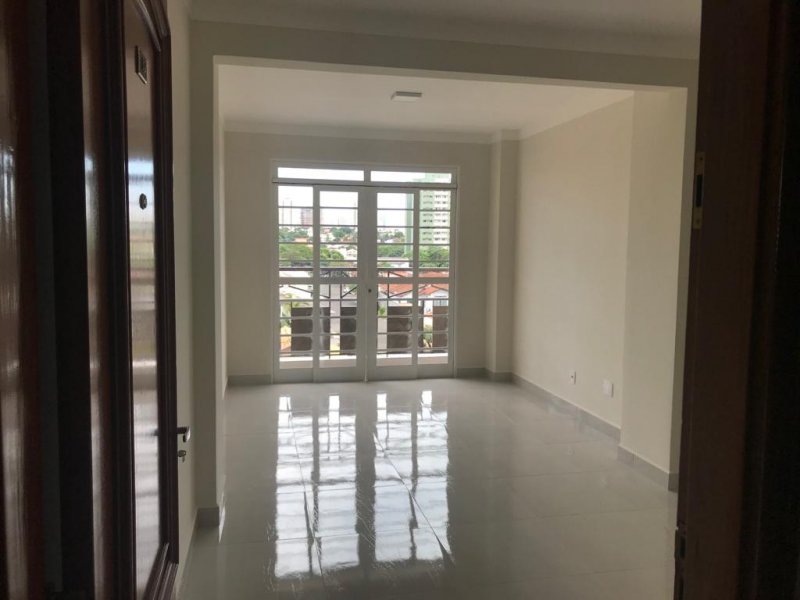 Apartamento à venda Vila Santa Maria com 72m² e 2 quartos por R$ 220.000 - 636877478-whatsapp-image-2018-12-17-at-11.jpeg