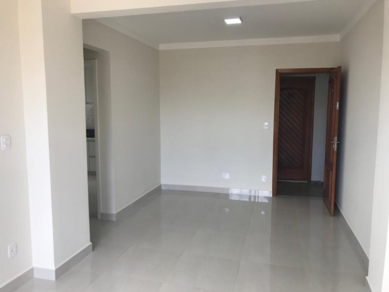 Apartamento à venda Vila Santa Maria com 72m² e 2 quartos por R$ 220.000 - 727918014-whatsapp-image-2018-12-17-at-11.jpeg