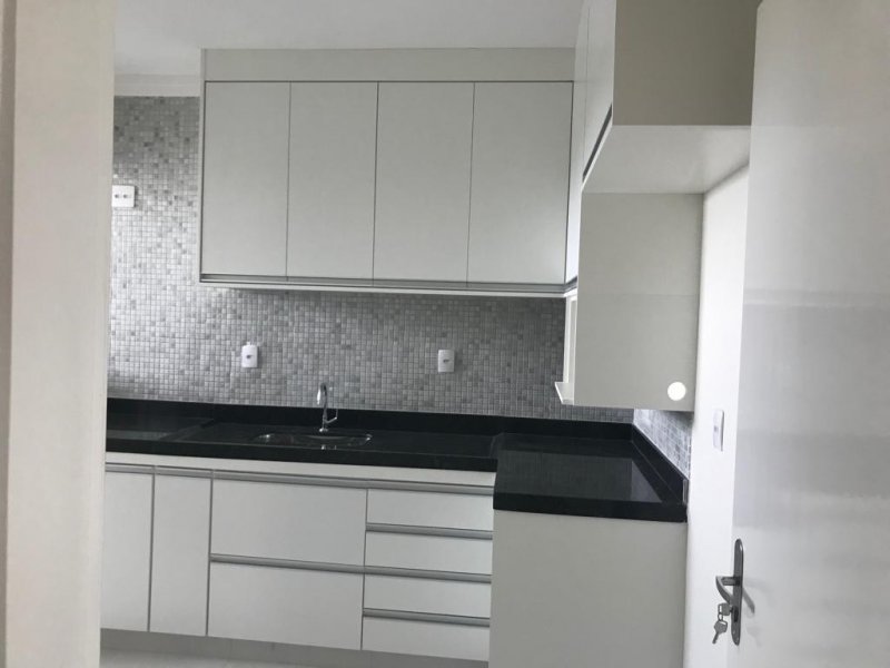 Apartamento à venda Vila Santa Maria com 72m² e 2 quartos por R$ 220.000 - 959721731-whatsapp-image-2018-12-17-at-11.jpeg