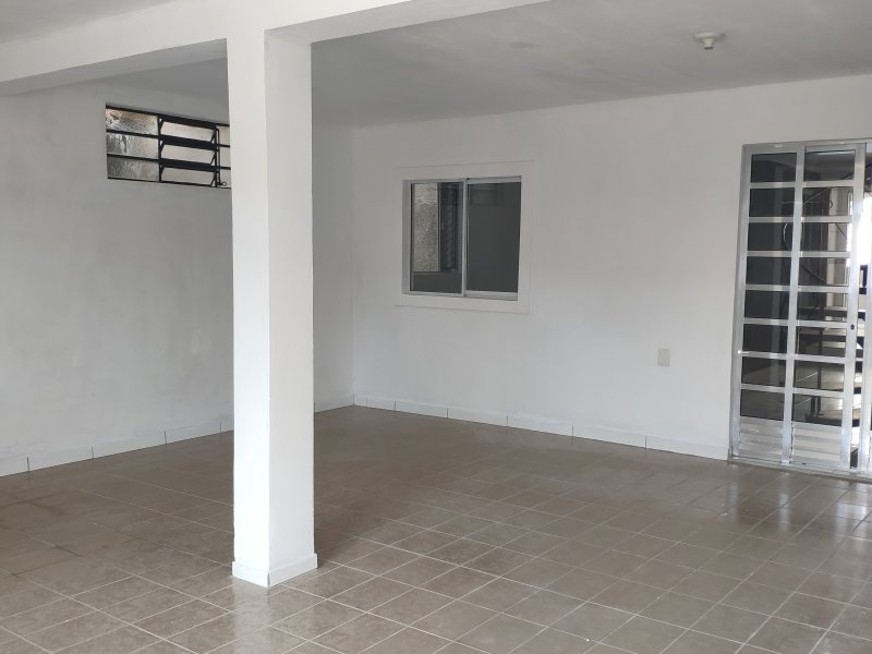 Casa à venda Graciosa de Baixo com 160m² e 4 quartos por R$ 385.000 - 1704817272-salao-comercial-1.jpg