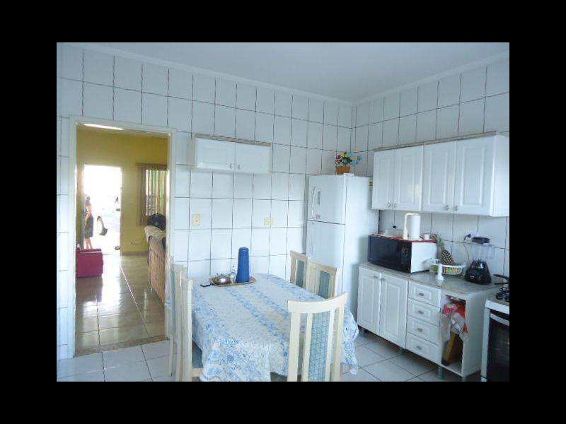 Casa à venda Cidade Nova Jacareí com 330m² e 4 quartos por R$ 650.000 - 1169527389-cozinha.jpg