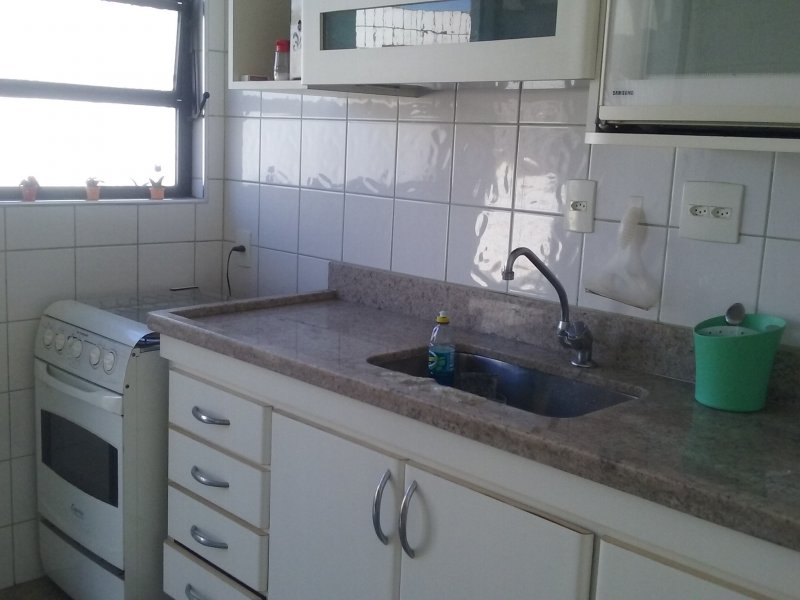 Cobertura à venda Ponta da Praia com 536m² e 5 quartos por R$ 1.800.000 - 1524425170-5-cozinha-apoio5.jpg