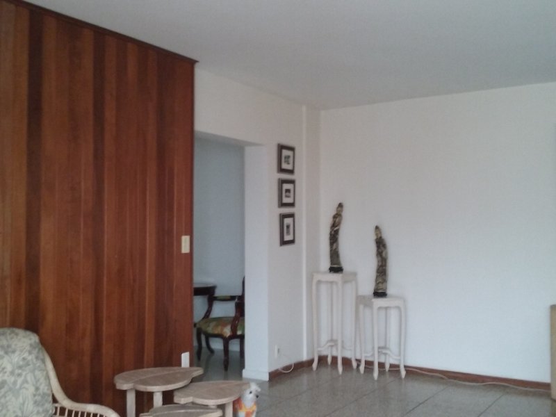 Cobertura à venda Ponta da Praia com 536m² e 5 quartos por R$ 1.800.000 - 1648234872-3-sala-cobertura3.jpg