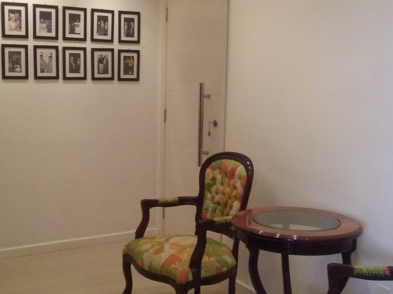 Cobertura à venda Ponta da Praia com 536m² e 5 quartos por R$ 1.800.000 - 703431855-6-entrada-cobertura2.jpg