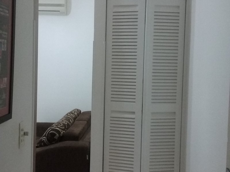 Cobertura à venda Ponta da Praia com 536m² e 5 quartos por R$ 1.800.000 - 925326534-6-suite-hospede6.jpg