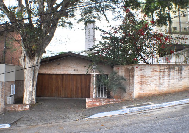 imóvel com 310m²