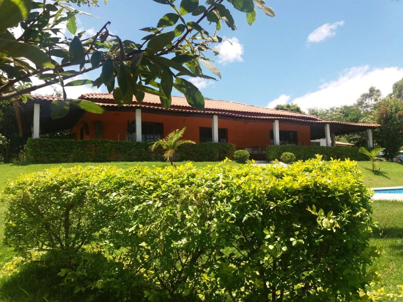 Chacara à venda Chácaras Guanabara com 5300m² e 4 quartos por R$ 800.000 - 369427848-img-20160208-wa0051.jpg