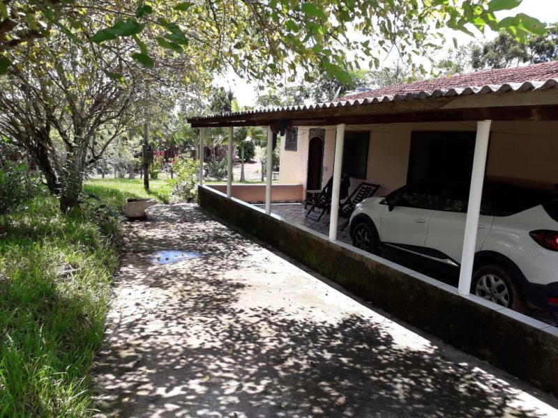 Chácara à venda Pe da Serra com 25300m² e 3 quartos por R$ 180.000 - 627461569-ihyy6136.JPG