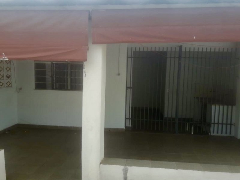 Casa à venda Vila Maceno com 300m² e 2 quartos por R$ 449.000 - 1101988002-9faa1031-9055-411c-9302-98f3681d34c6.jpeg