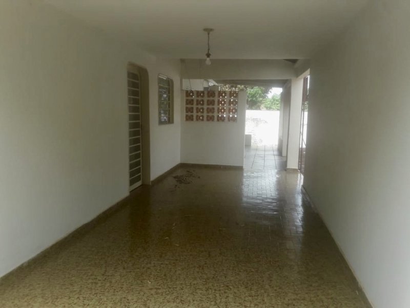 Casa à venda Vila Maceno com 300m² e 2 quartos por R$ 449.000 - 1294008543-a1afa9fd-02b8-49fe-ac34-40efc770a994.jpeg