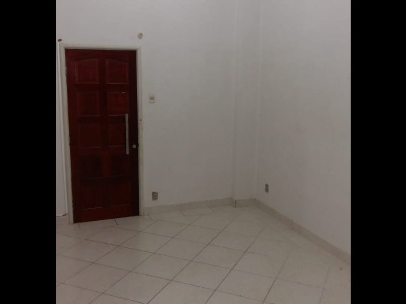 Comercial à venda Centro com 27m² e  quartos por R$ 125.000 - 1662081447-img-20190312-wa0025.jpg