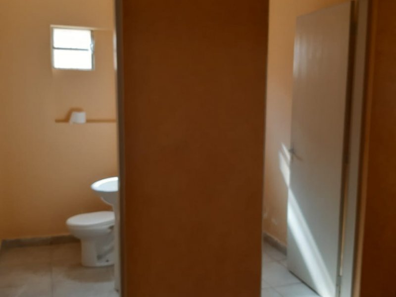 Comercial à venda Jardim Santa Adélia com 167m² e  quartos por R$ 600.000 - 1249714949-whatsapp-image-2019-04-02-at-15.jpeg