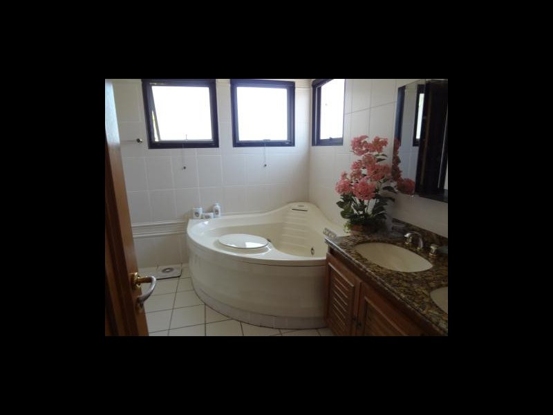 Casa de condomínio à venda Maitinga com 600m² e 6 quartos por R$ 2.000.000 - 687262530-img-20170810-wa0019.jpg