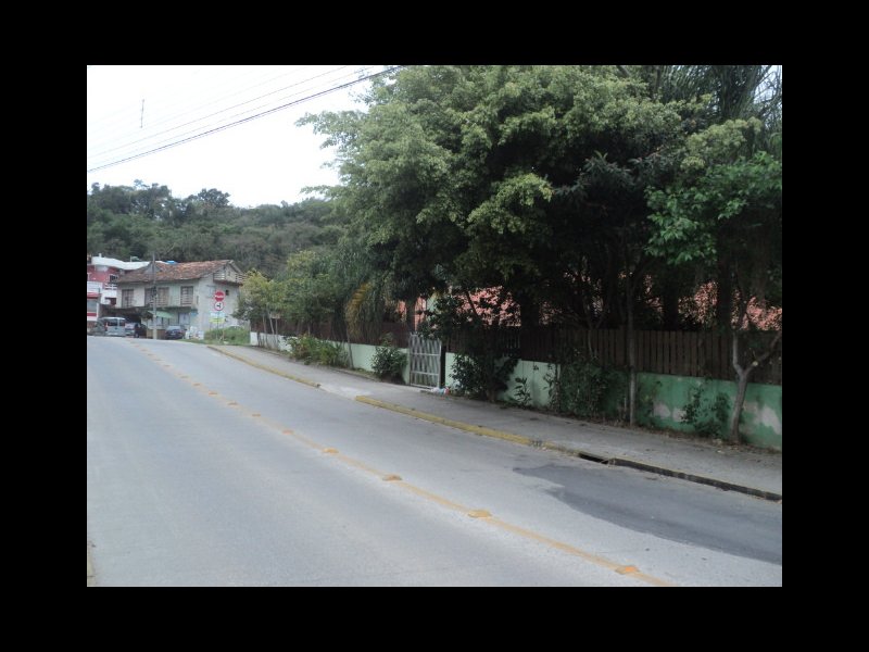 imóvel com 400m² - centro - Bombinhas