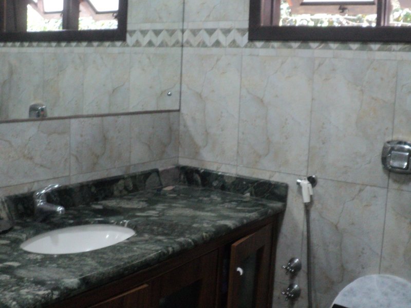 imóvel com 400m² - centro - Bombinhas