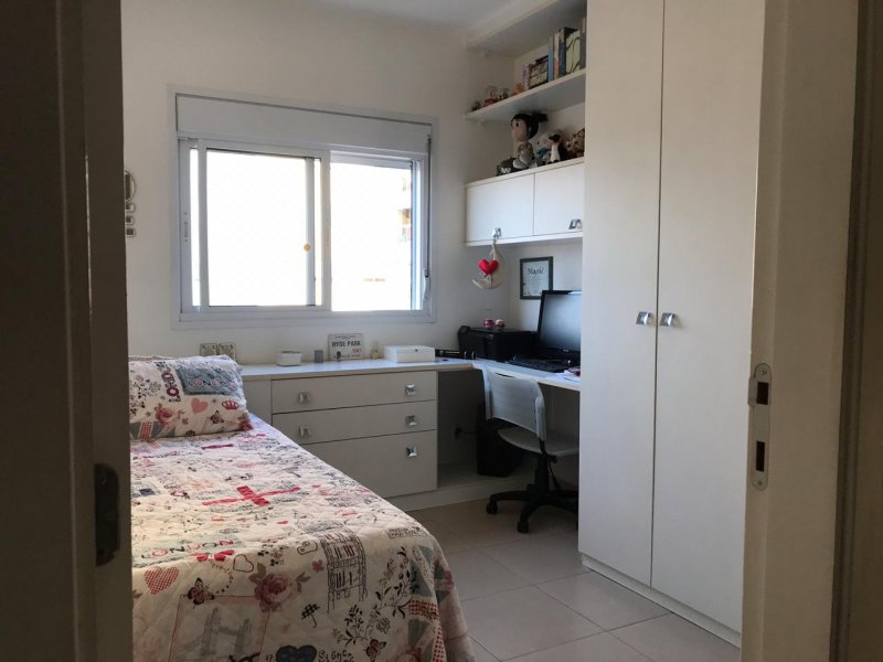 Apartamento à venda Ponta da Praia com 102m² e 3 quartos por R$ 680.000 - 1801237530-whatsapp-image-2019-04-04-at-18.jpeg