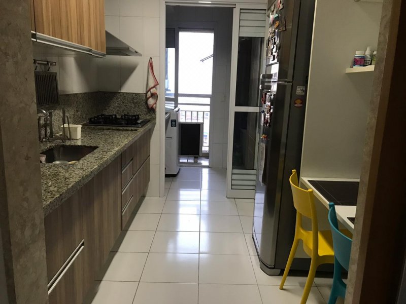 Apartamento à venda Ponta da Praia com 102m² e 3 quartos por R$ 680.000 - 2003344559-whatsapp-image-2019-04-04-at-18.jpeg