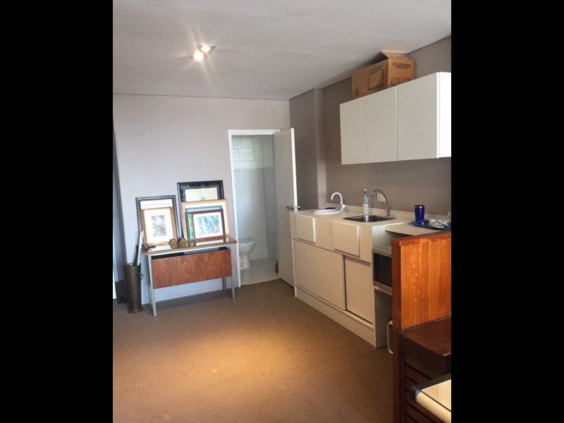 Comercial à venda Centro com 46m² e  quartos por R$ 205.000 - 1749306141-img-1494.JPG