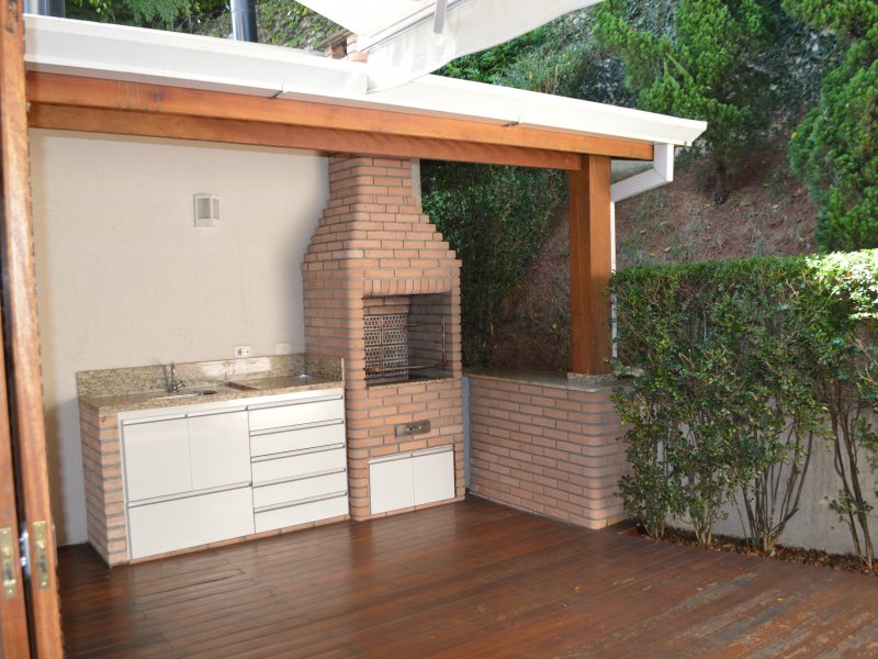 Casa de condomínio à venda Vila Tramontano com 220m² e 3 quartos por R$ 1.300.000 - 1647032210-fundos-churrasqueira.JPG