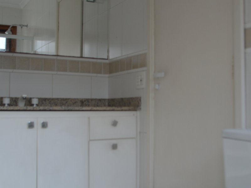 Casa de condomínio à venda Vila Tramontano com 220m² e 3 quartos por R$ 1.300.000 - 893647951-banheiro-suite-1.JPG