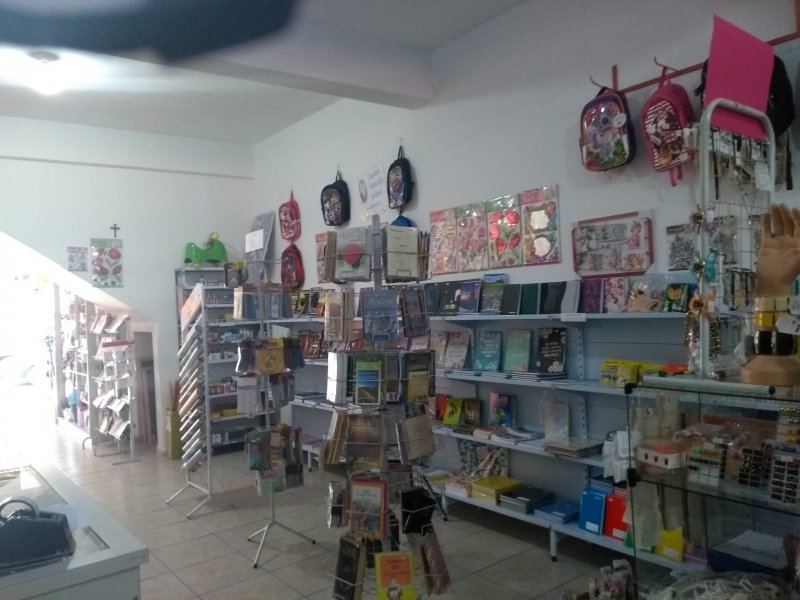 Comercial à venda Jardim Maria Eugenia com 140m² e  quartos por R$ 70.000 - 1123963063-img-20190326-103539723.jpg