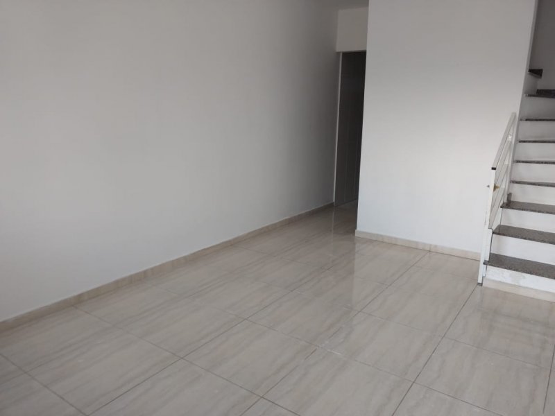 Apartamento à venda Estância Lago Azul com 65m² e 2 quartos por R$ 205.000 - 446450895-cbea8f0a-d907-4103-927f-8c43a0458cb3.jpg