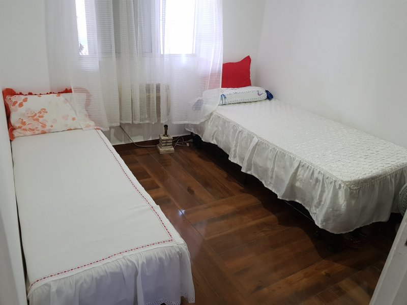 Casa à venda Mariana com 69m² e 2 quartos por R$ 260.000 - 1433060505-quarto-maior-1.jpg