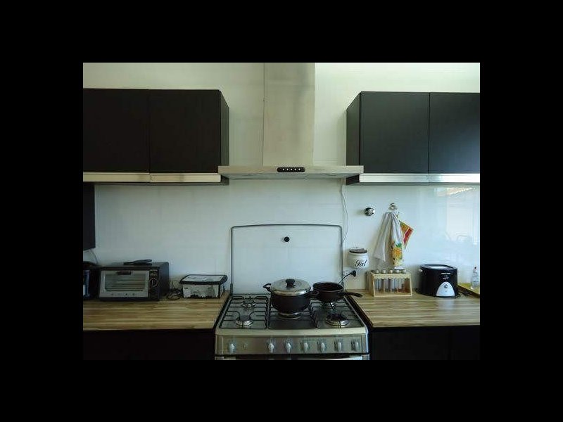 Casa à venda Vila Rosália com 230m² e 3 quartos por R$ 860.000 - 504200524-decoracao-cozinha-simples-cozinha-in-black-soniapozopradomello-95420-proportional-height-cover-medium.jpg