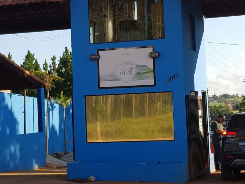 Chácara à venda Carafa com 1500m² e 3 quartos por R$ 170.000 - 1576610630-portaria.jpeg