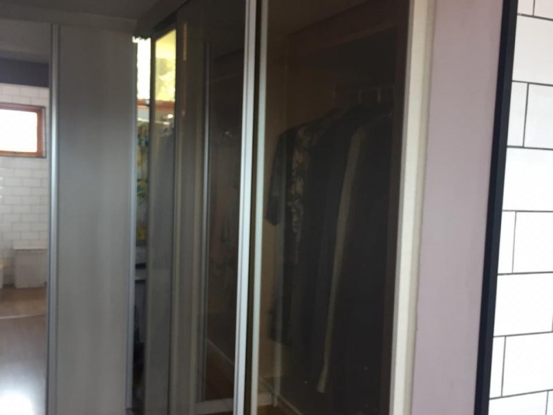 Casa para alugar Jardim Guapituba com 250m² e 3 quartos por R$ 650.000 - 367963857-img-20181110-wa0015.jpg