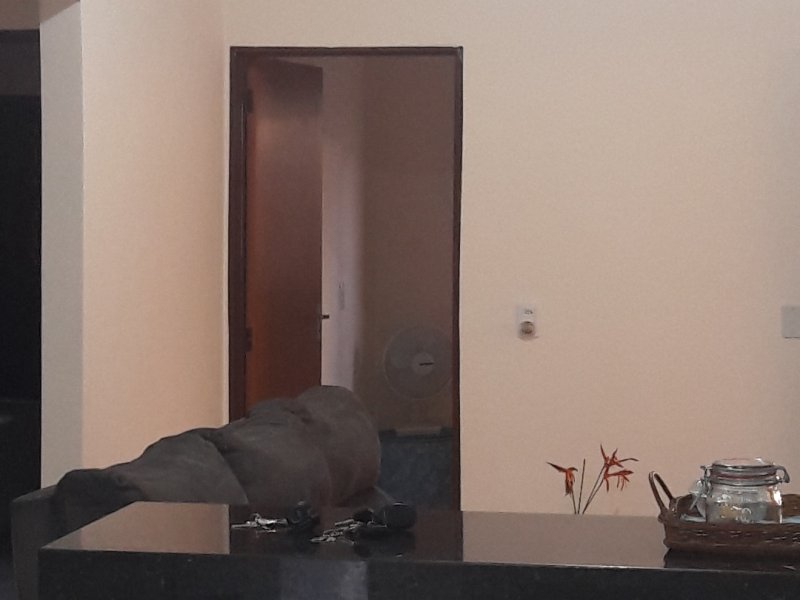 Casa à venda Setor Barcelos com 195m² e 3 quartos por R$ 185.000 - 629063860-20190405-180402.jpg