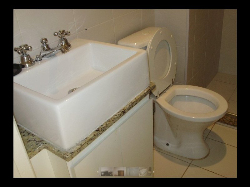 Apartamento à venda Morumbi com 51m² e 2 quartos por R$ 260.000 - 2142127583-banheiro2.jpg