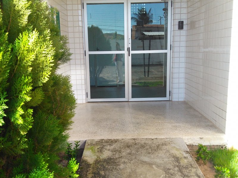 Apartamento à venda Planalto com 75m² e 2 quartos por R$ 150.000 - 972148167-img-20190409-151642000.jpg