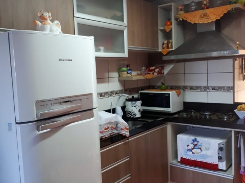 Apartamento à venda Colina do Sol com 67m² e 2 quartos por R$ 175.000 - 2080017958-img-20190409-wa0070.jpg