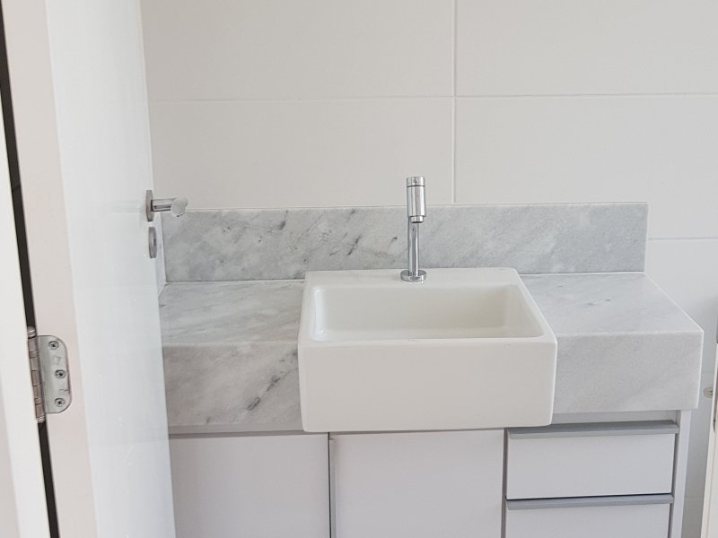 Apartamento para alugar Centro com 65m² e 2 quartos por R$ 2.800 - 516187970-20190411-115619.jpg