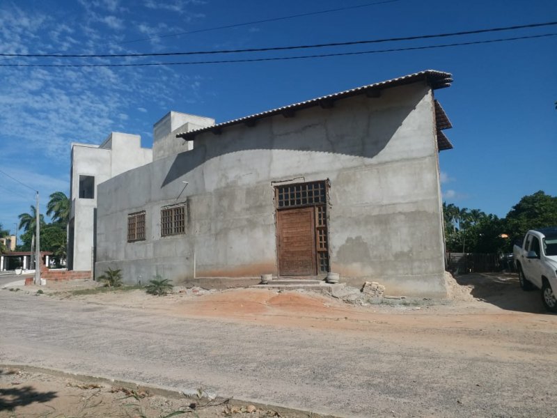 Casa de condomínio à venda Centro com 200m² e 4 quartos por R$ 400.000 - 2046945477-aacc0716-04f3-4893-8c5f-ae698653c49c.jpeg