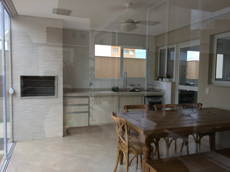 Sobrado à venda Terra Bonita com 285m² e 4 quartos por R$ 1.500.000 - 1671021076-churrasqueira-2.JPG