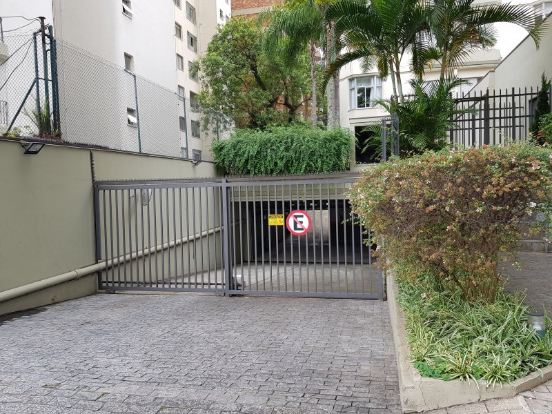 Flat à venda Vila Nova Conceição com 42m² e 1 quarto por R$ 650.000 - 790421582-20190410-141131.jpg