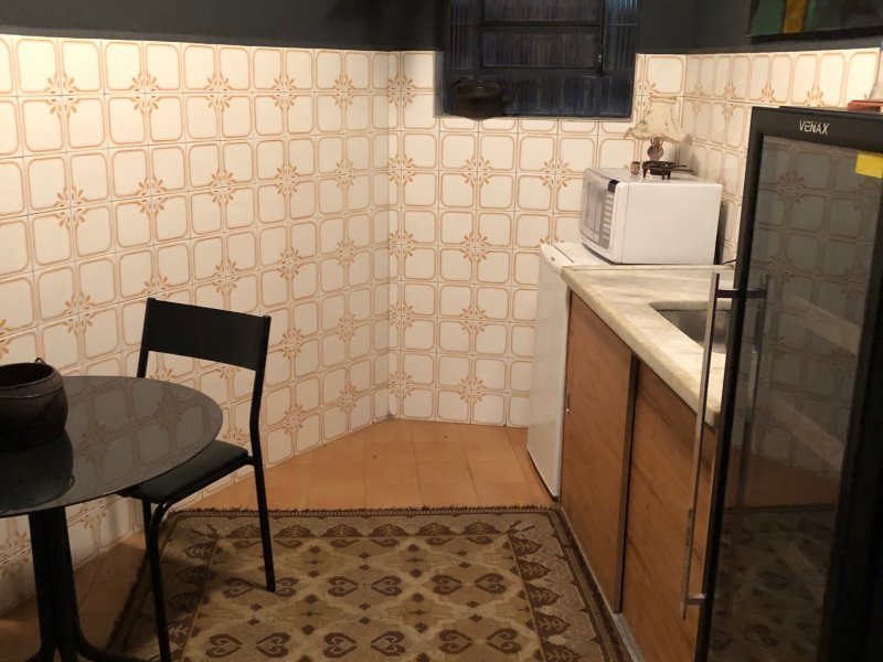 Apartamento à venda Vila Mariana com 107m² e 2 quartos por R$ 400.000 - 1873025018-cozinha.jpg