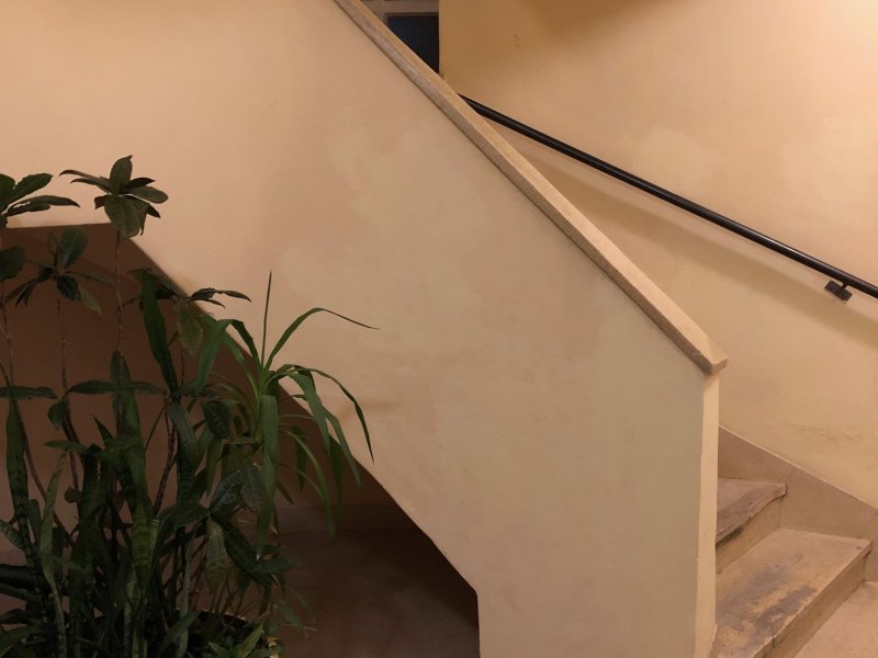 Apartamento à venda Vila Mariana com 107m² e 2 quartos por R$ 400.000 - 692248726-hall-de-entrada-do-predio.jpg