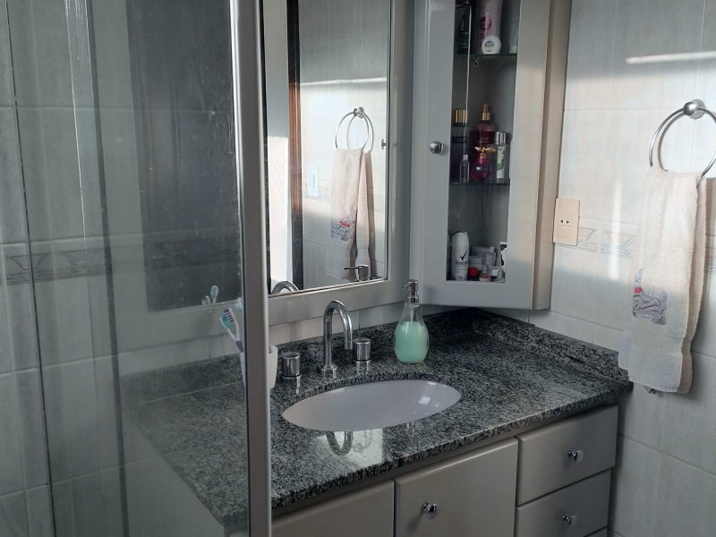 imóvel com 166m² - Portão - Curitiba