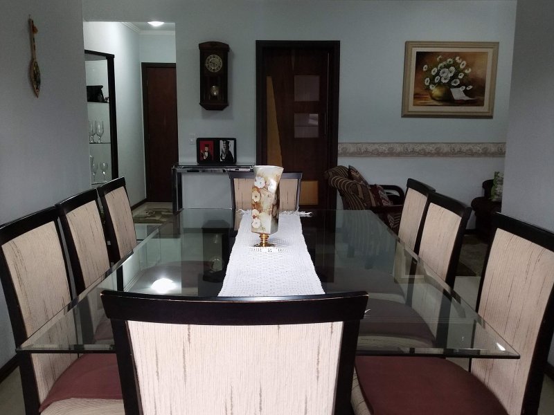 imóvel com 166m² - Portão - Curitiba