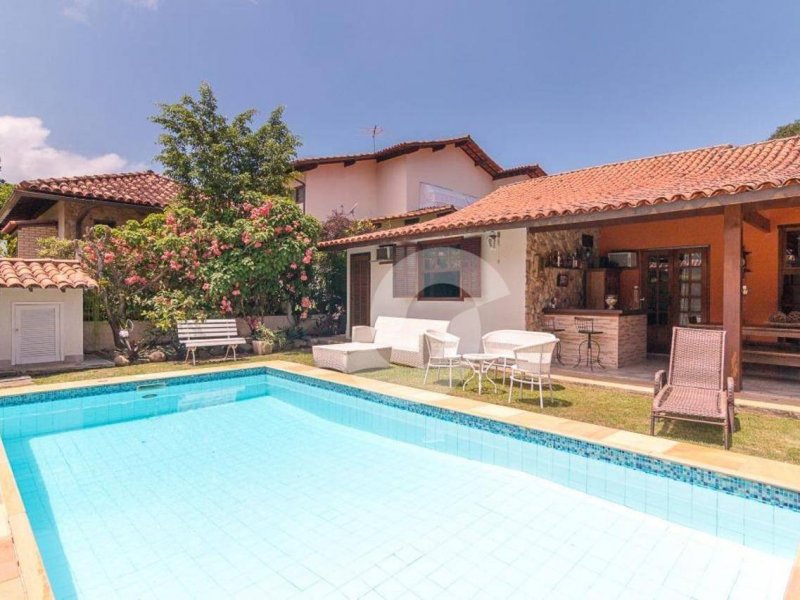 Casa à venda Itaipu com 260m² e 4 quartos por R$ 1.350.000 - 1767204411-275a7d15-425f-44a6-bc88-ed31eedec325.jpeg