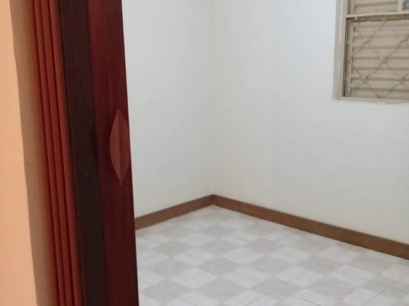 Apartamento à venda Jardim Leonidas Moreira com 52m² e 2 quartos por R$ 75.000 - 678682073-img-20180912-wa0050.jpg
