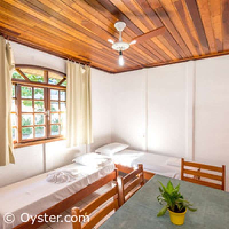 Comercial à venda Ingleses do Rio Vermelho com 1000m² e 15 quartos por R$ 3.500.000 - 1902107496-apartamento2.jpg