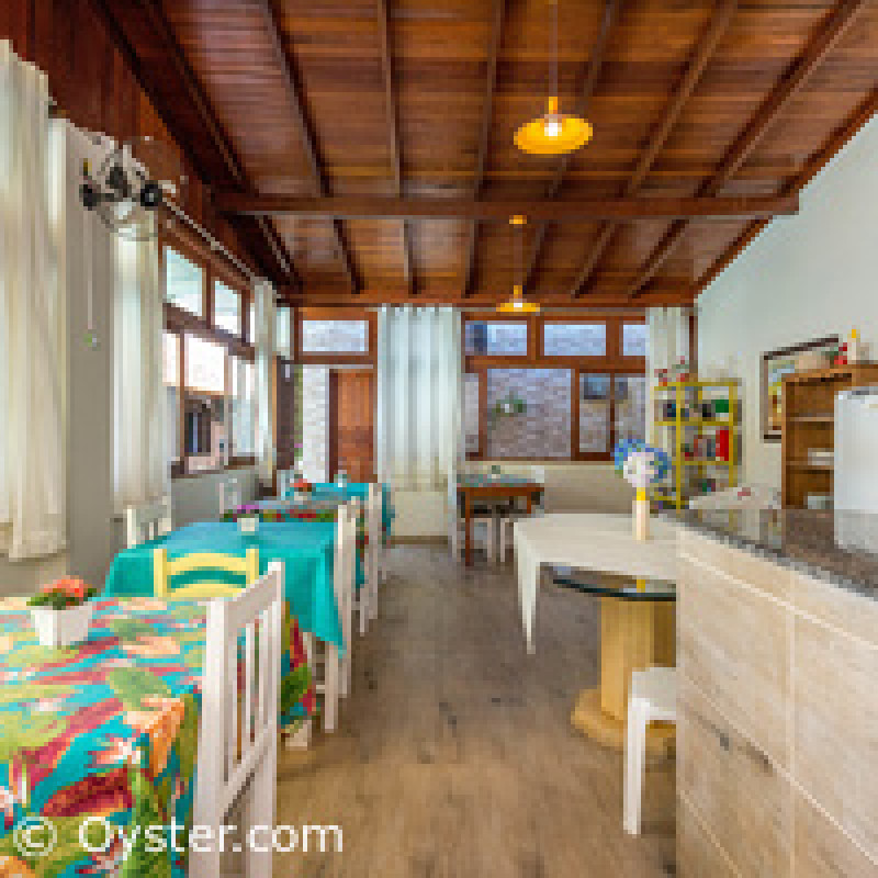Comercial à venda Ingleses do Rio Vermelho com 1000m² e 15 quartos por R$ 3.500.000 - 696022927-saladecafe4.jpg